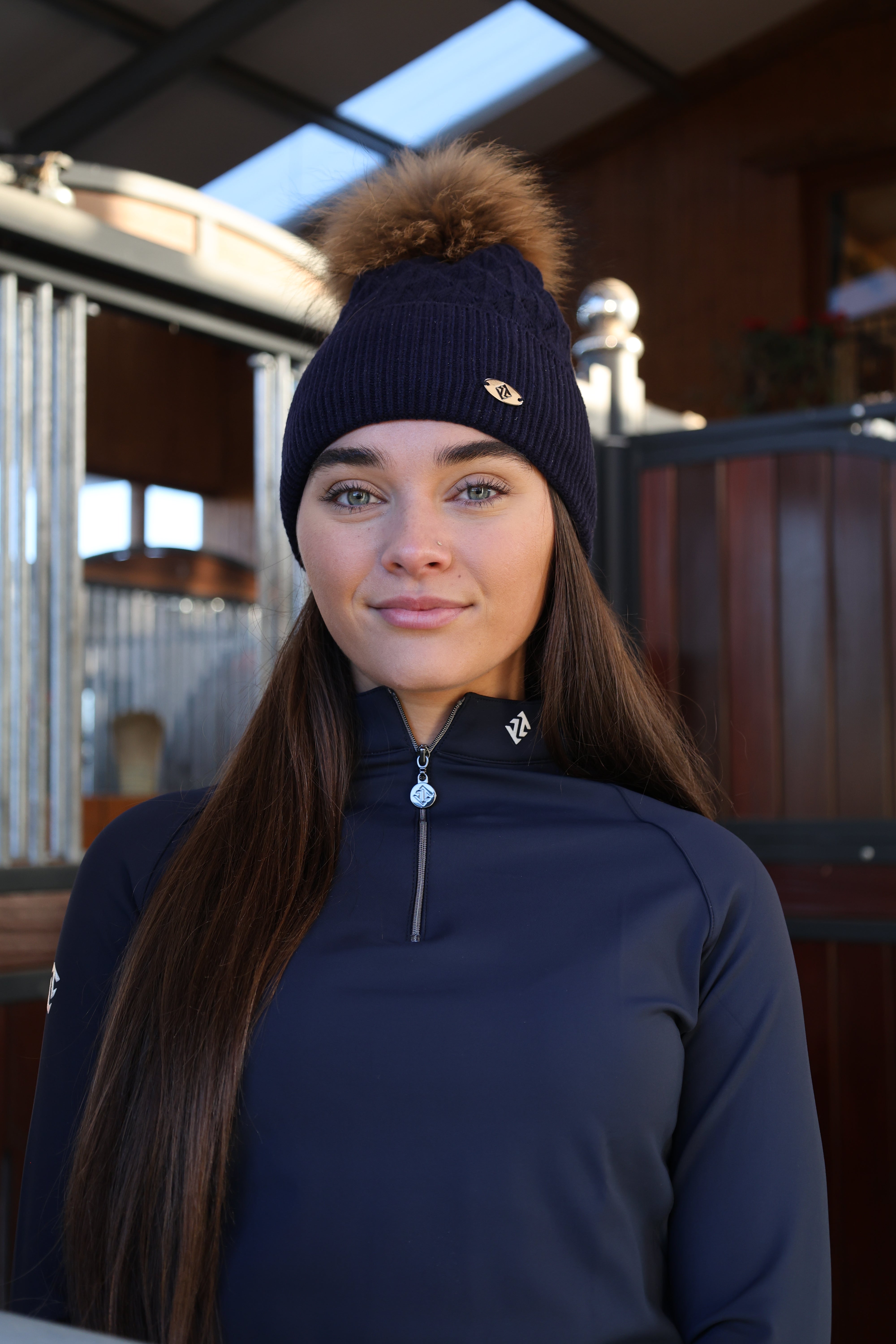 Tesoro Knitted hat with Bobble